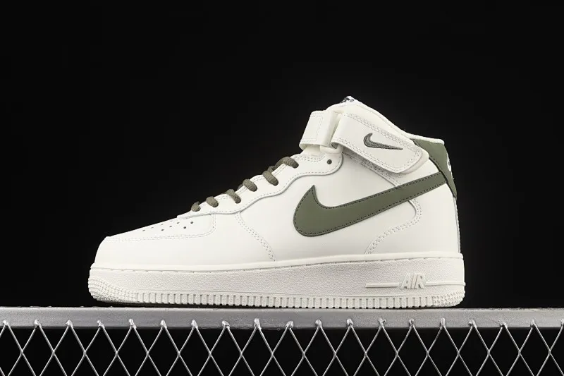 All categories Nk Air Force 1 Air Force series Nk Air Force 1 Mid Air Force mid-top Nk Air Force 1'07 Mid beige green Air Force One mid-top casual sneakers LZ6819-608